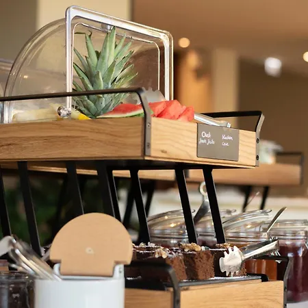 Hotel Daniel Graz - Smart Lifestyle Near City Centre-3